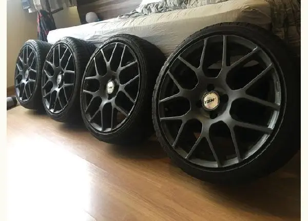 Rodas TSW Nurburgring aro 17 + pneus Pirelli 195/40