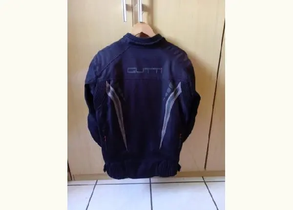 Jaqueta de motociclista GUTTI