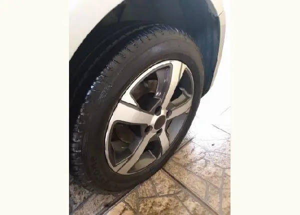 Roda aro 15, troco por aro 14 + caixa trio ou dinheiro