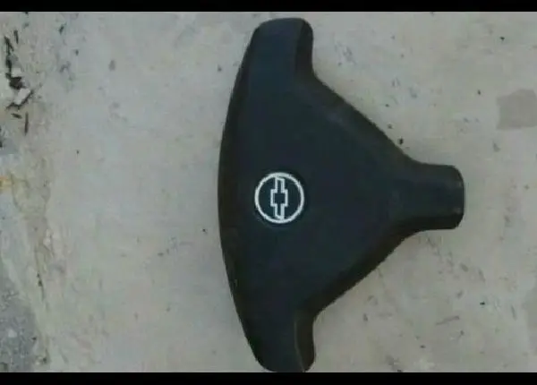 Capa buzina volante astra