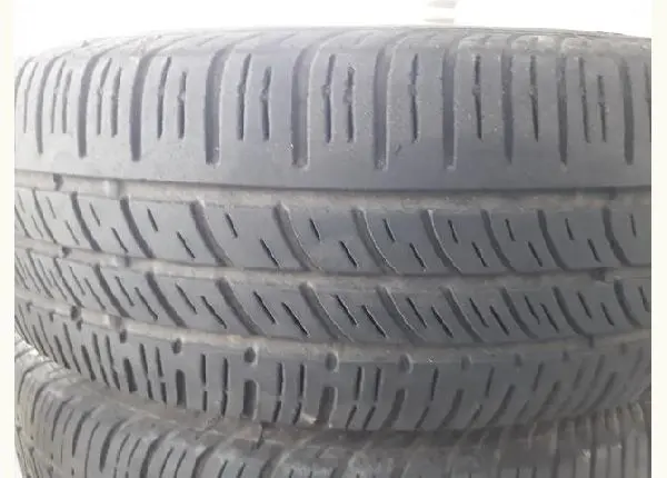 Pneus 175 x 70 x 14