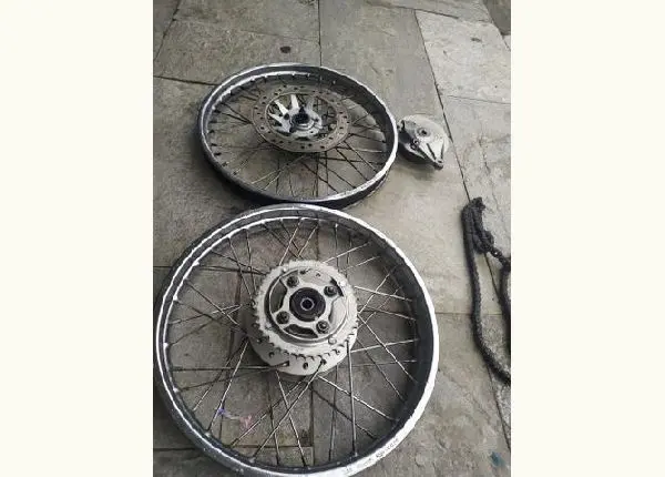 Rodas 125 raiada 125 Honda