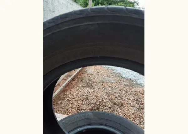 Vendo 2 pneu