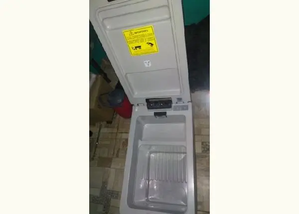 Vende-se geladeira para carro ou caminhão