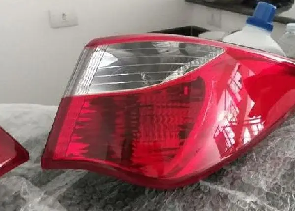 Farol e lanternas do hb20 2018 original