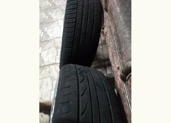 Rodas 20 com pneus 225/35/20
