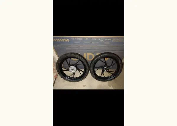 Vendo rodas Pé de galinha