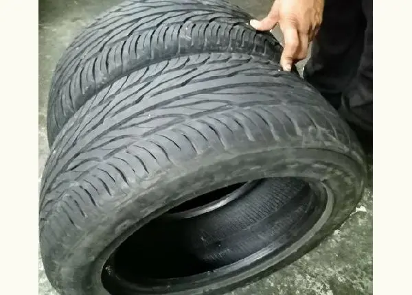 Pneu 215/55 Aro 16