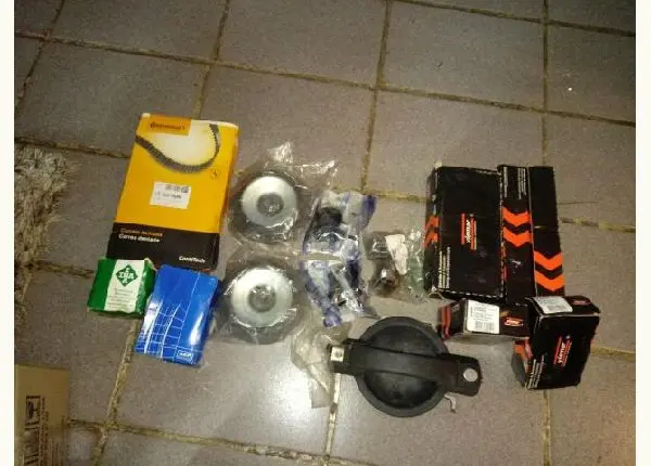 Vendo peças de veiculos paraty .citroem e mazda