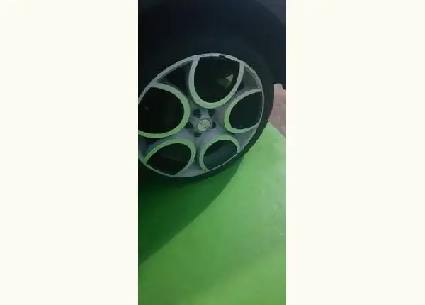 Rodas 18 furação 5/100
