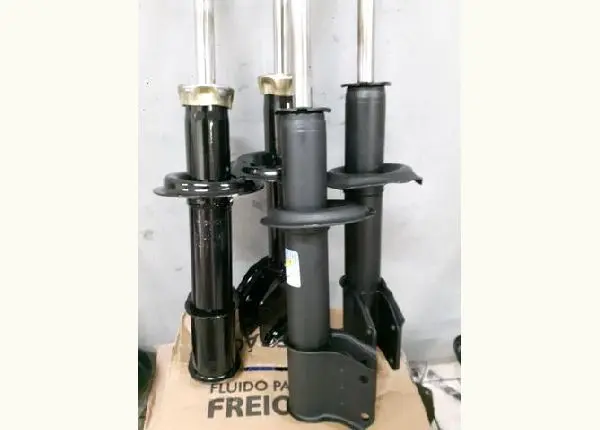 Amortecedor diant Fiat Uno/Premio/Elba/Fiorino Valor 75, 00 (cada)