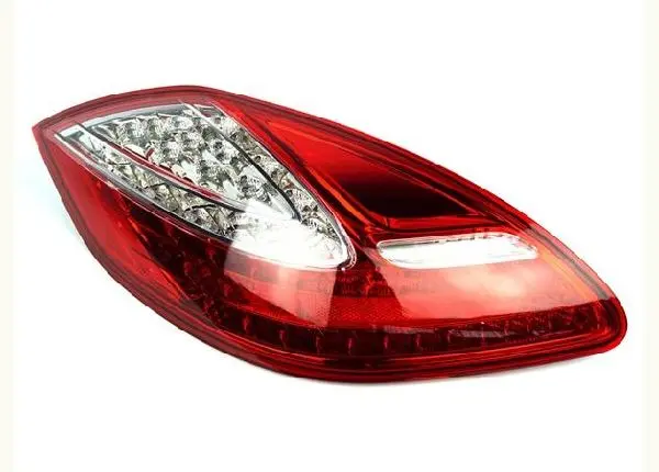Lanterna Dir. Traseira Porsche