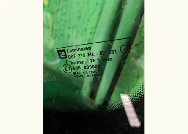 Vendo parabrisa original celta