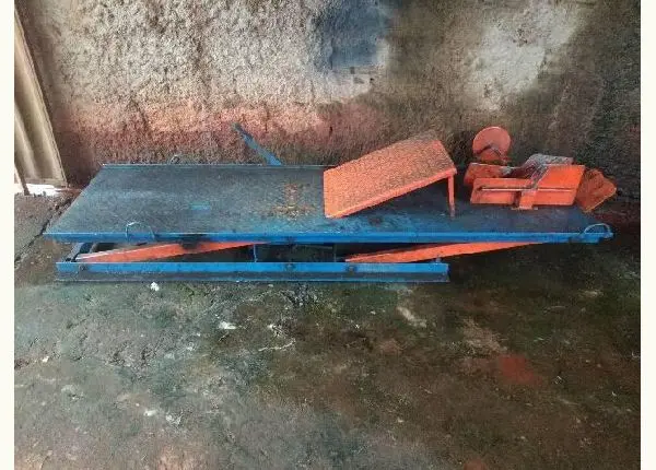 Vendo rampa pra motos.