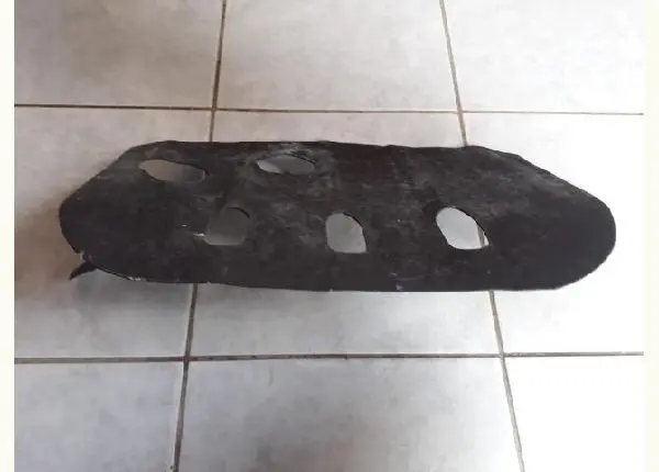 Protetor do cárter estava instalado numa Saveiro 1999 (Usado)