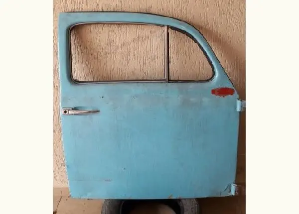 Porta p/ Fusca VW Peças Diversas Paralama Volante Banco Velocímetro
