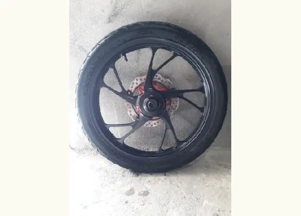 Roda dianteira 160