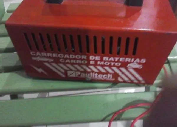 Carregador de bateria