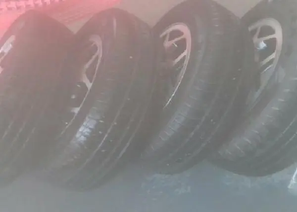Vendo jogo de rodas aro(13)