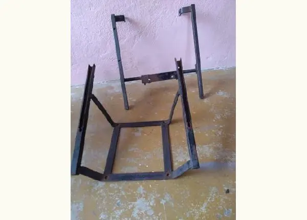 Vendo suporte para bau de moto cg 160