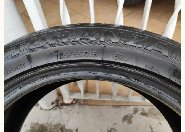 Pneu Bridgestone turanza 185 55 16 usado