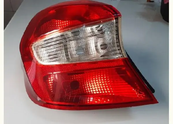 Lanterna Ford Ka