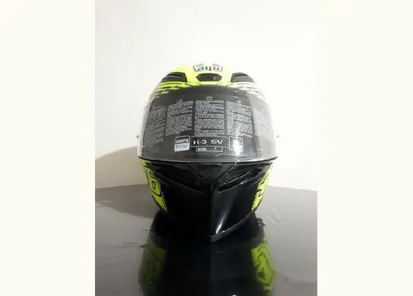Capacete AGV, modelo K1 