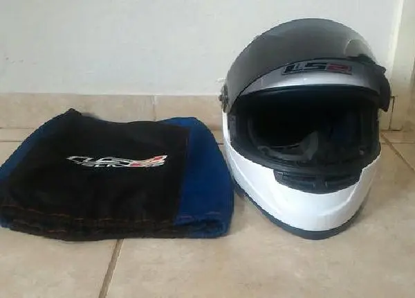 Capacete ls2 ff320