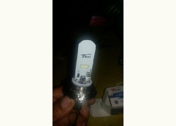 Lâmpada de LED super branca