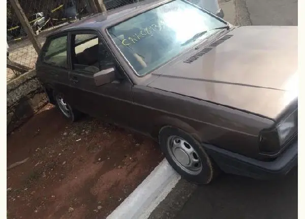 Gol 88 para comercialização de peças (desmanche)