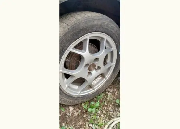 Roda aro 15