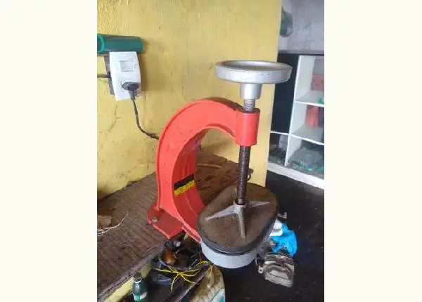 Vulcanizadora pouco usada