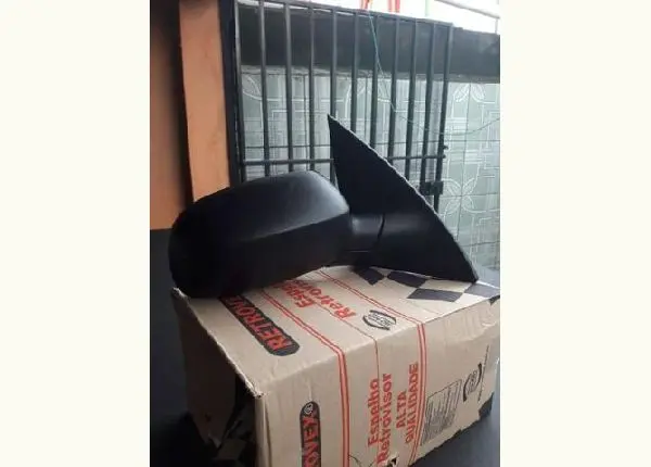 Retrovisor Para Montana e Corsa Hatch Ou Sedan