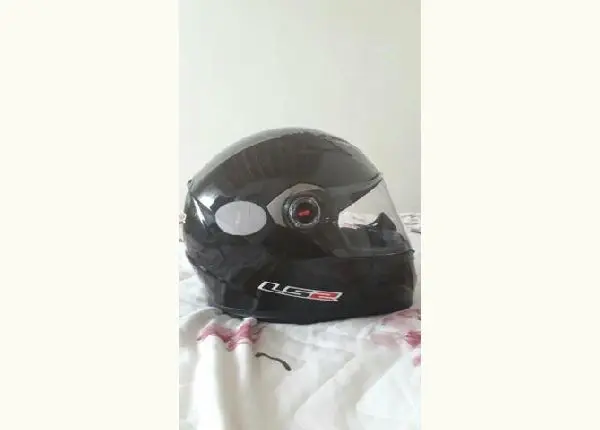 Capacete