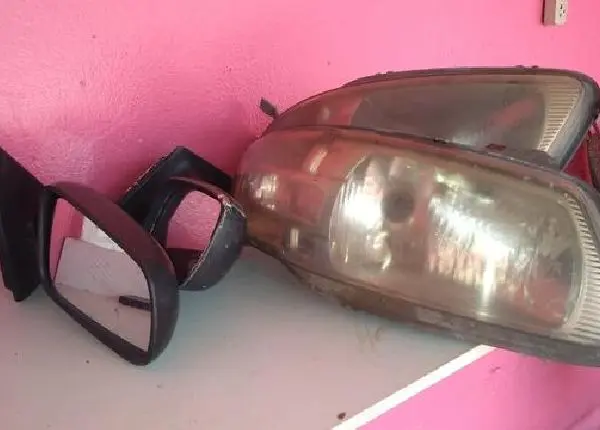 Do gol G4 farol e retrovisor quebra galho 120 tudo