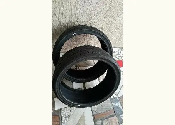 Pneus delinte 165/40/17