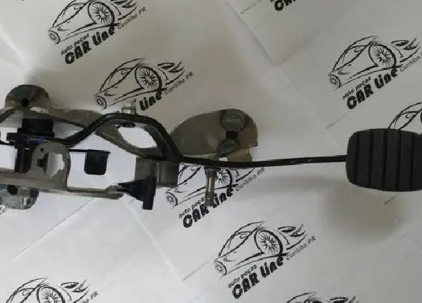 465030061r Pedal Embreagem Fluense Megane 11 a 2016