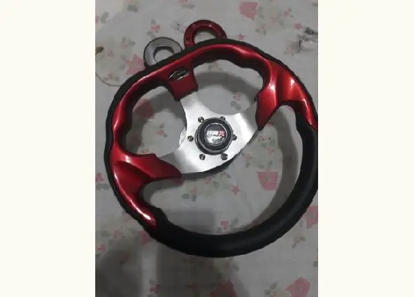 Volante esportivo