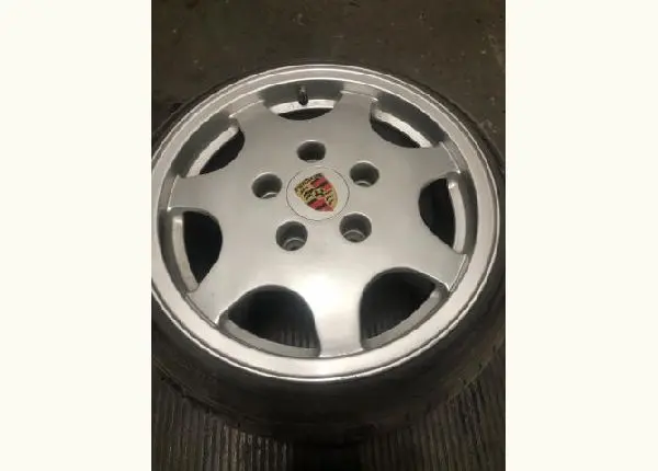 Roda porsche d90