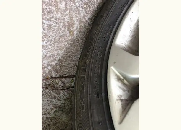 Troco pneu aro 17
