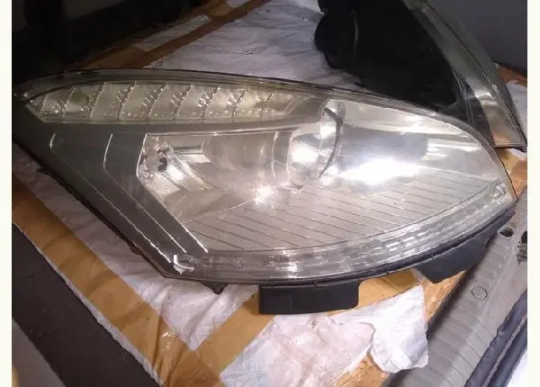 Farol C4 Picasso grand