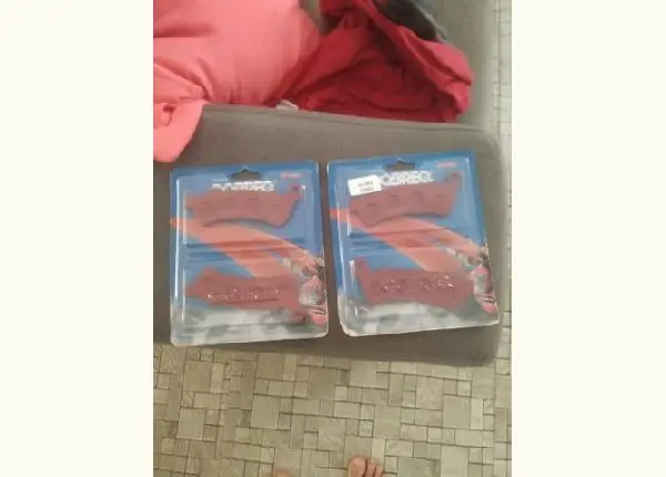 Pastilhas de freio novas Hornet com ABS