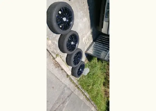 Vende se aro 15