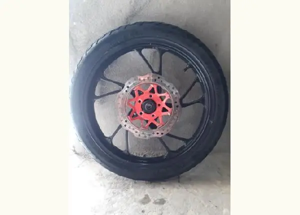 Roda dianteira 160