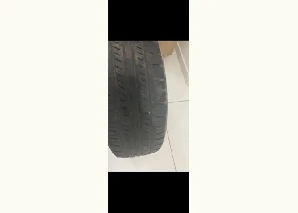 Pneu 215/65 R16 Novo