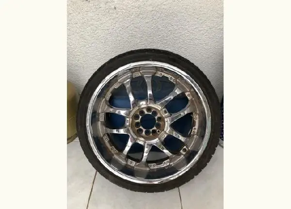 Rodas cromadas aro 20 com pneu