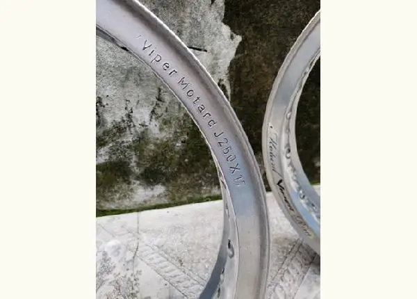 Folhas alumínio para moto motard