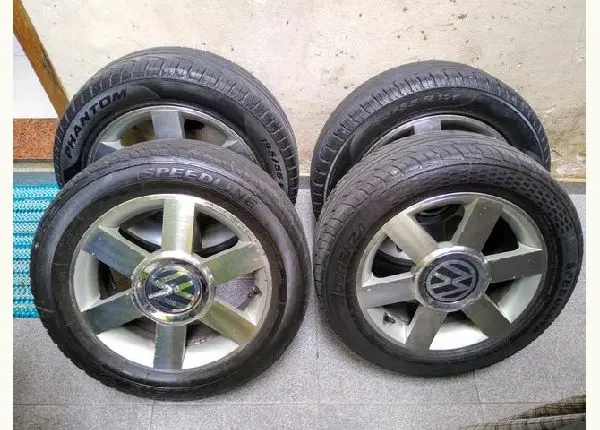 Rodas 15 mult de 4 furos