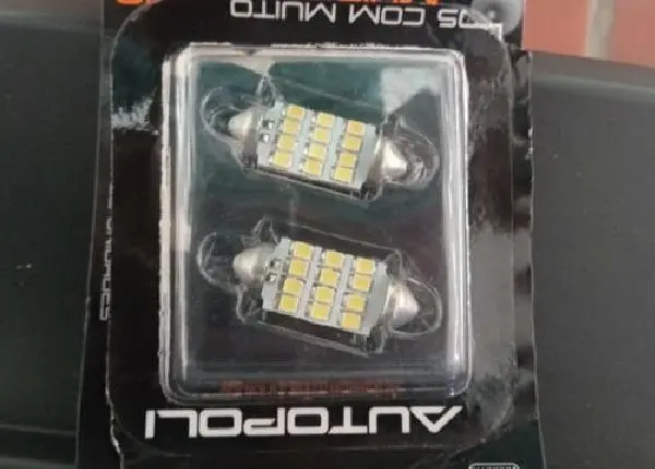 Lampada automotiva