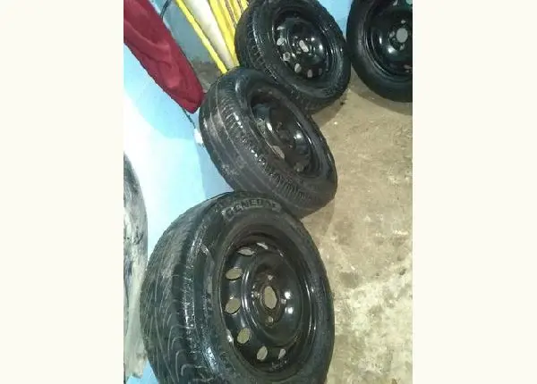 Rodas aro 13 do Corsa
